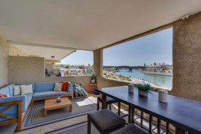 Waterfront Condo with Grill and Pool in Lake Havasu